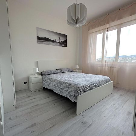 Bora Scura Apartment Triëst Buitenkant foto